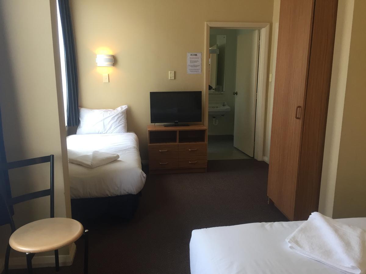 The Cobb Hotel Palmerston North Exterior foto